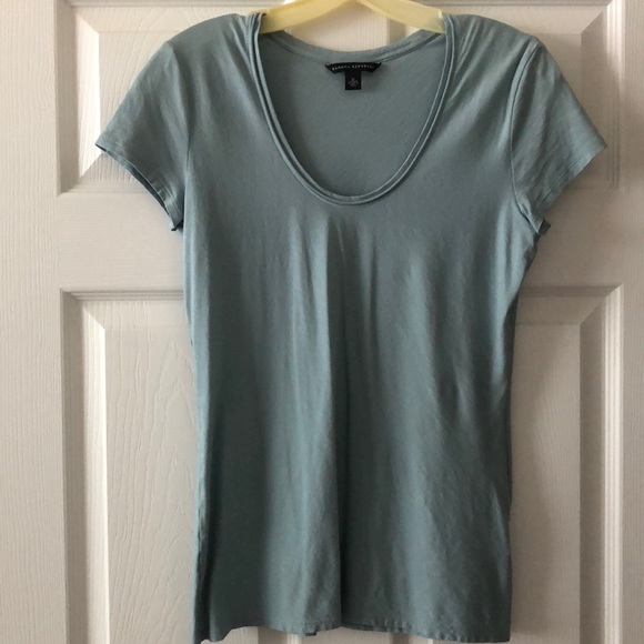 Banana Republic Tops - Banana Republic Stretchy Tissue Tee